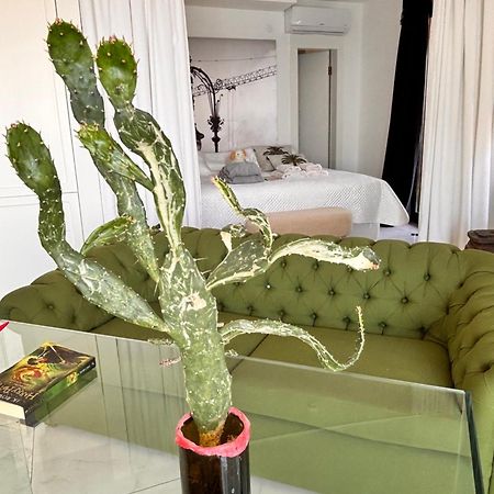 Sato Design Hotel (Adults Only) Чешме Екстер'єр фото